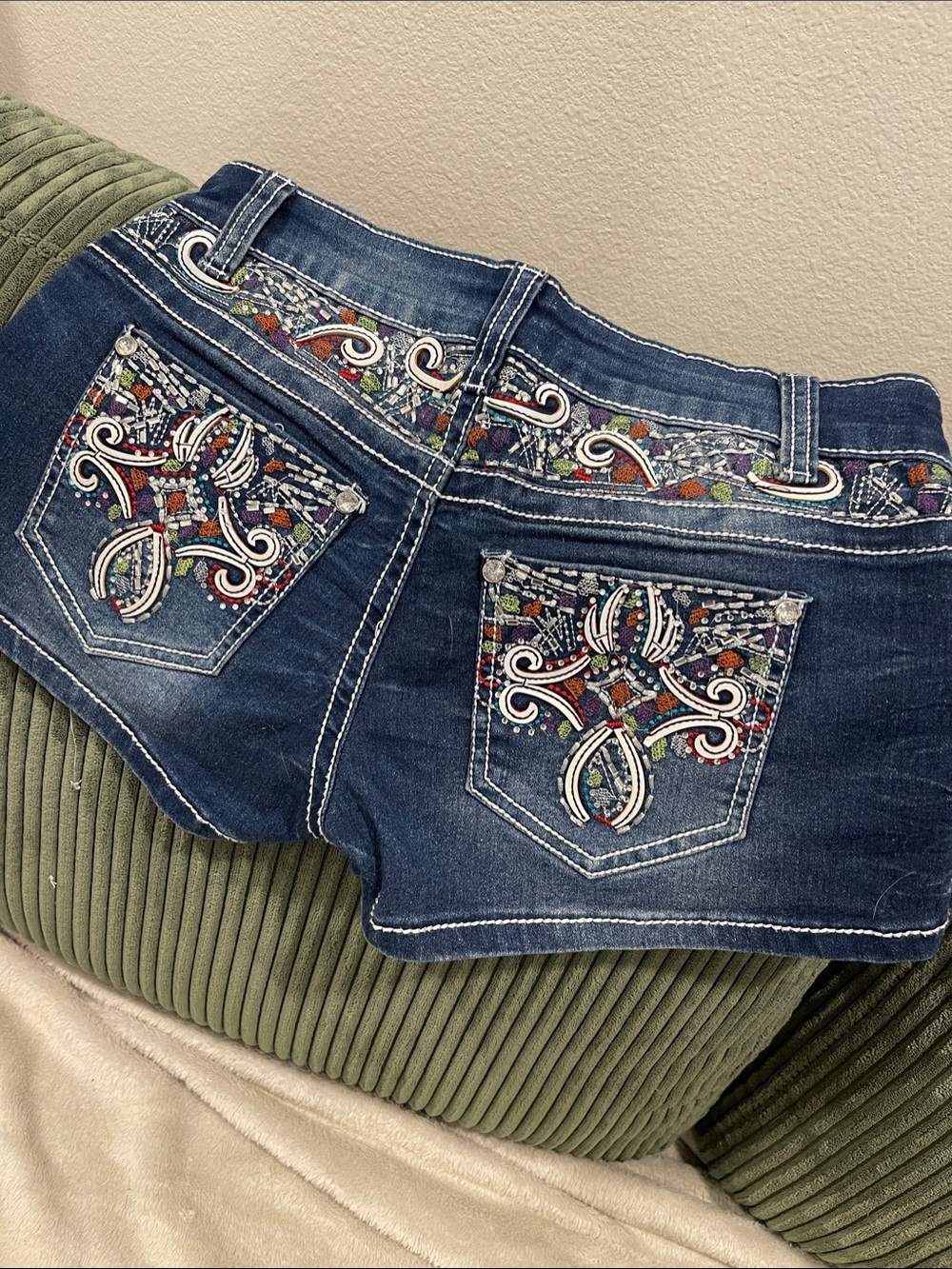 Rue21 Low-Rise Embellished Stretch Jean Shorts with Contrast Stitching